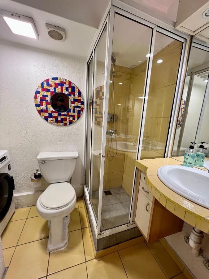 Parque Arauco Las Condes 5 Personas Apartamento *